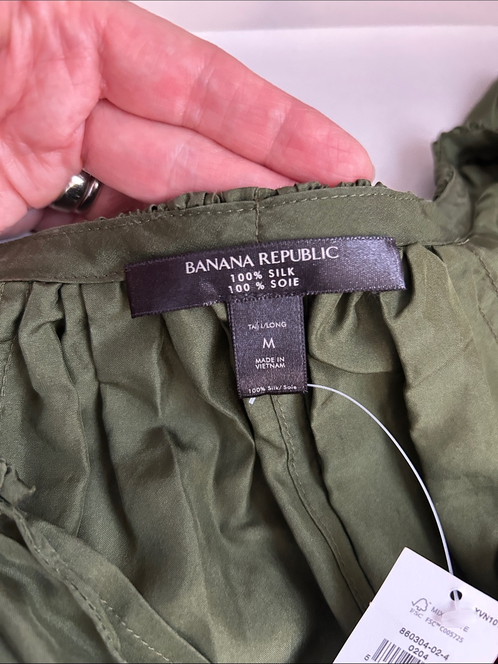 Banana Republic Olive Green Silk Dress NWT - Picture 2 of 13
